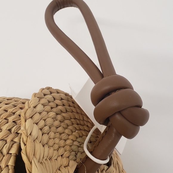 Poolside The Johnny - Sphere Wrislet Handbag - Picture 6 of 7